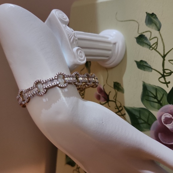 Bella Luce Round Baguette Eterno Yellow Bracelet - Picture 1 of 12
